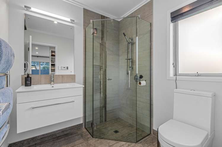 32 Dunlops Road Marshland_10