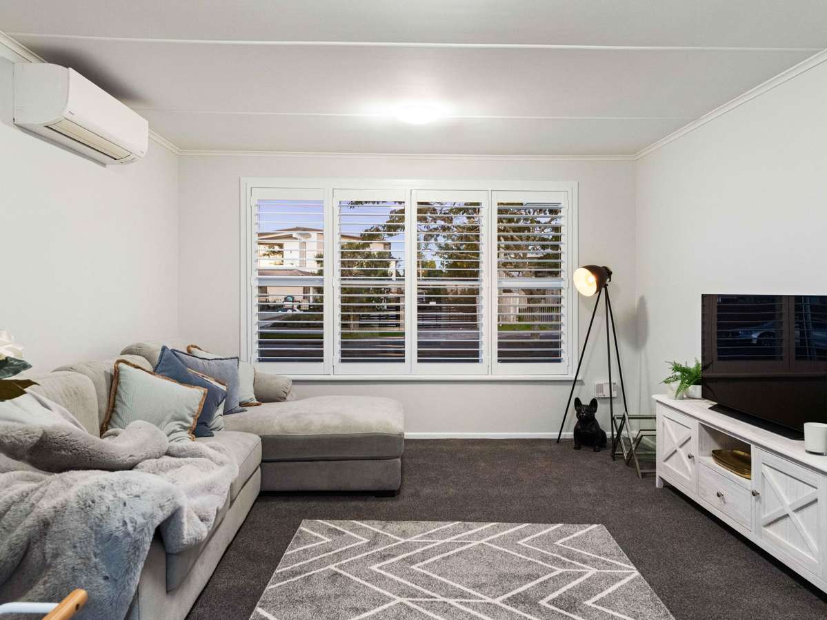 24 Cobham Crescent_1