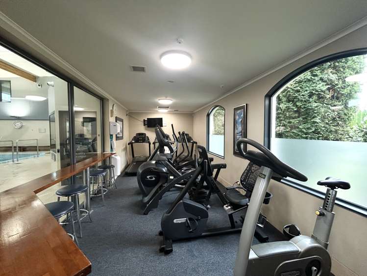 5 Millpark Place Northwood_43