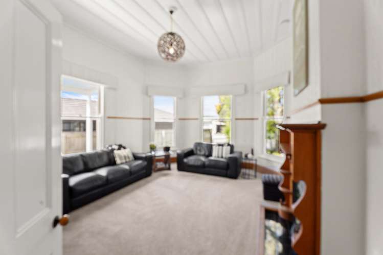 4 Handley Place Glen Avon_12