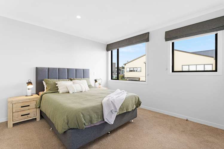 8 Frank Gill Road Hobsonville_9