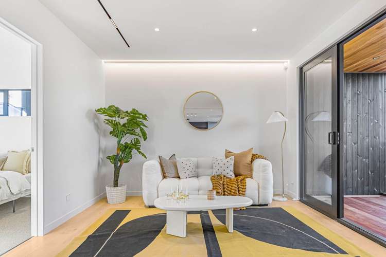 12c Kowhai Road Campbells Bay_39