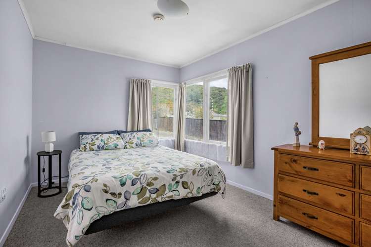 66 Wainuiomata Road Wainuiomata_13