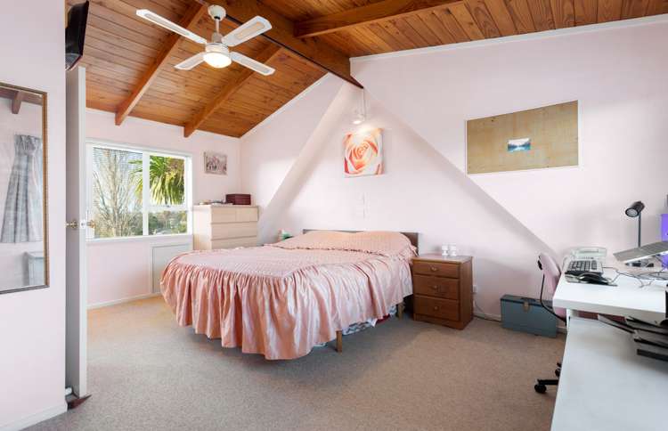 2/8 Rickards Place New Lynn_14