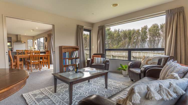 5 Kaweka Close Aotea_5