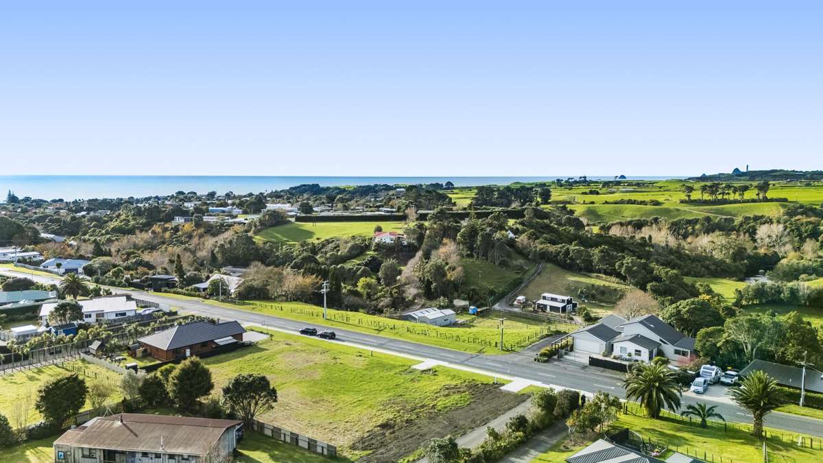 Lots 1 and 2 132 Wairau Road_2