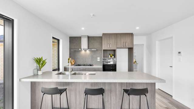 37 Cunliffe Road Redwood_1