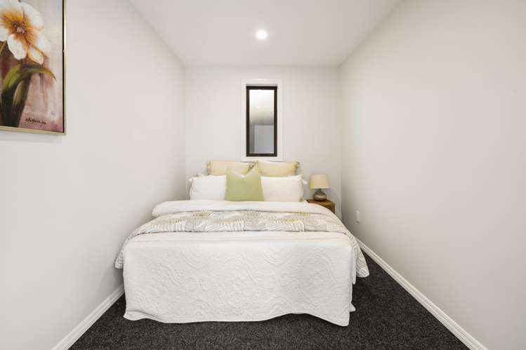 11 Hamill Road Otara_10