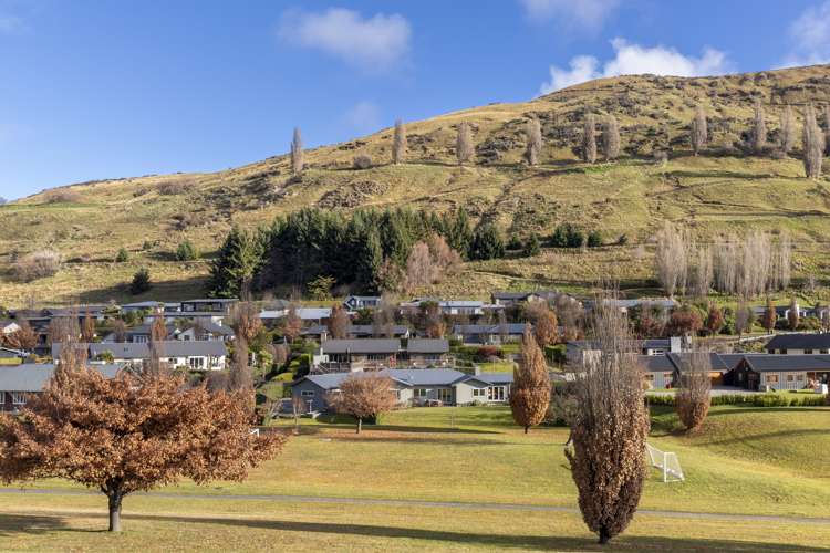 45 Ferry Hill Drive Lower Shotover_23