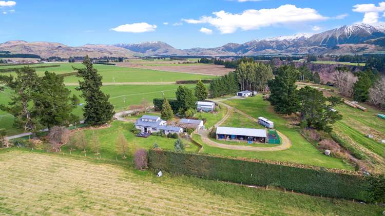 654 Frasers Road Springfield_17