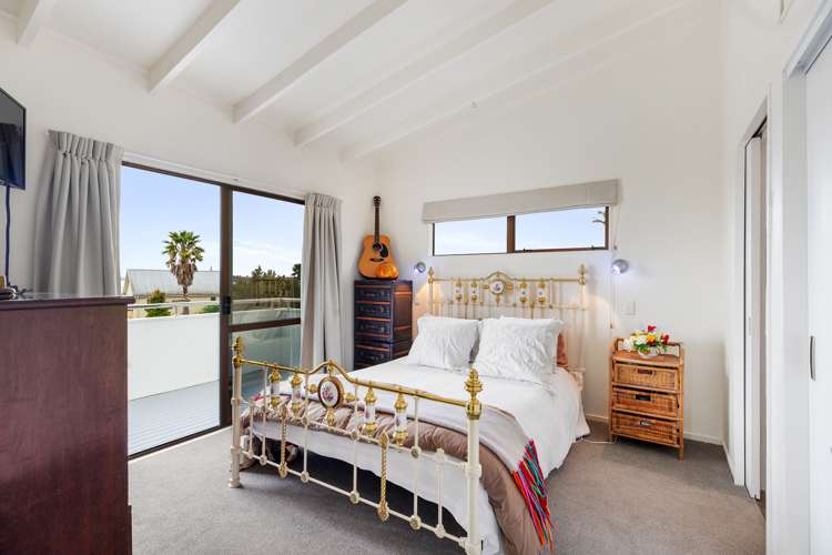 11 Hinemoa Place Snells Beach_11