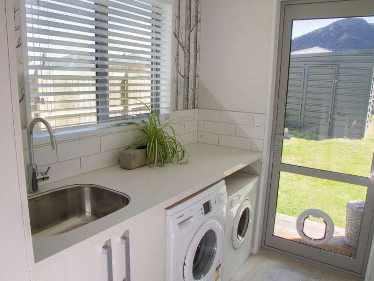 8 Bell Street Lake Hawea_15