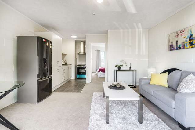 10/4 Wynyard Road Mount Eden_3