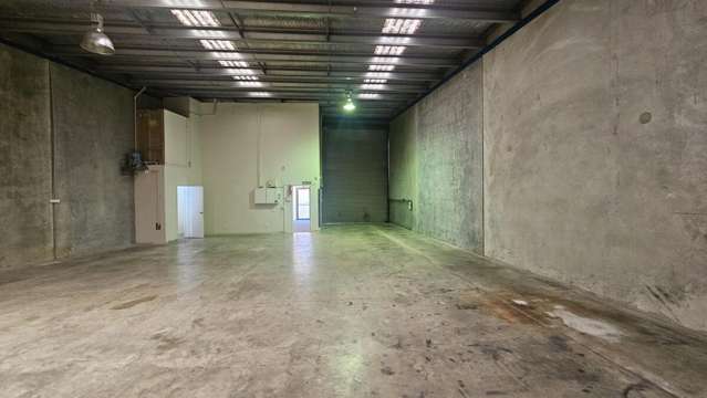 1/18 Croskery Road Red Hill_3