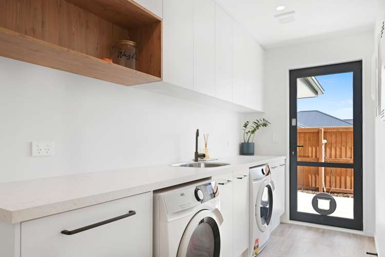 3 Snow Cup Close Lincoln_16