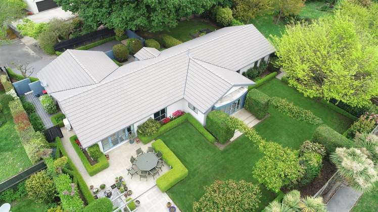 27 Acorn Close Waltham_25