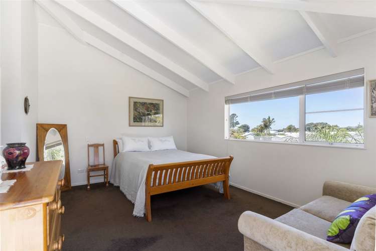 13 Coutts Road Pauanui_17