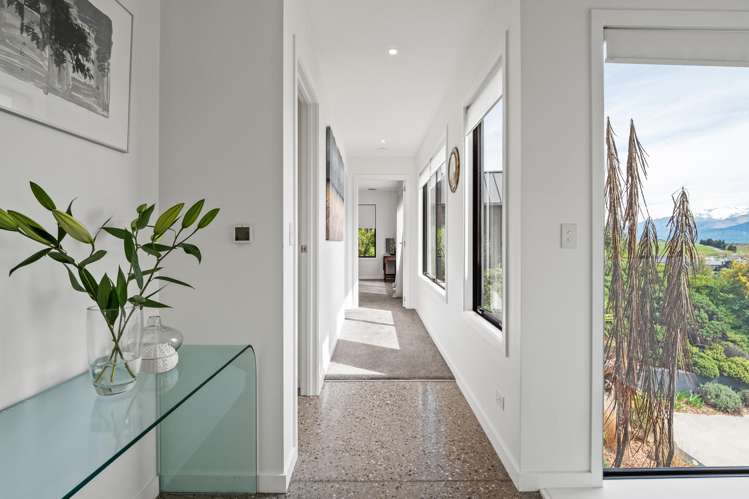 11 McKellar Drive Jacks Point_19