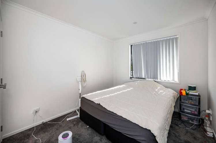 1-7/30 Ranui Avenue Ranui_13