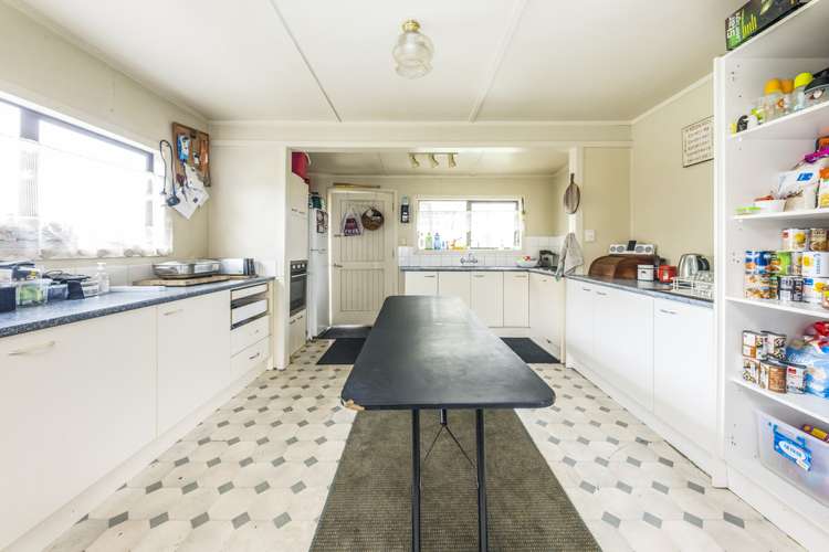 47 Flat Bush Road Clover Park_15