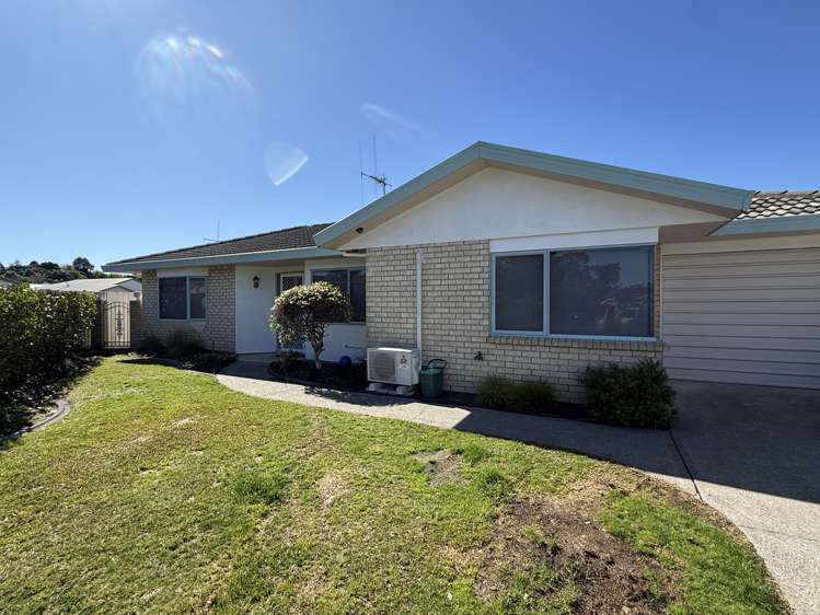 37 Aaron Place Brookfield_1