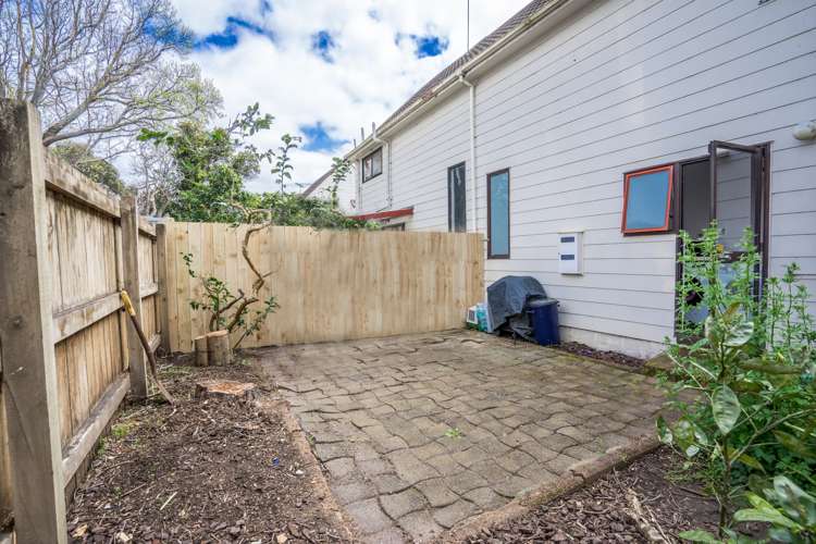 14/19a Gray Avenue Mangere East_9
