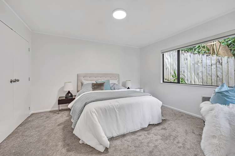 2/8a Verbena Road Birkdale_14