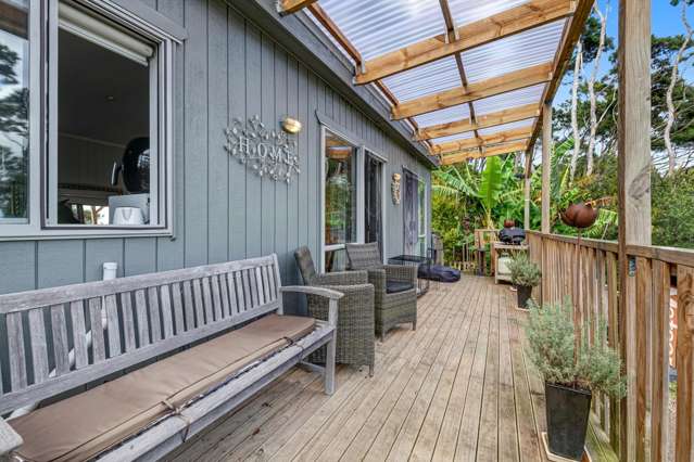 12 Chenery Road Red Beach_4