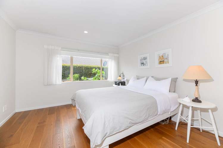 44/1 Piriti Drive Te Atatu Peninsula_12