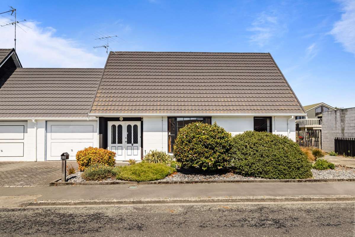 9 Churchill Avenue_0