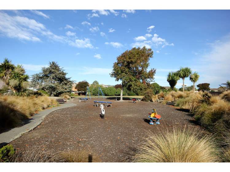 1/12 Shetland Street Woolston_8