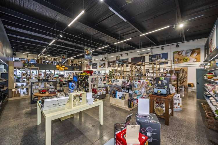 Unit 15, 18 Link Drive Wairau Valley_9