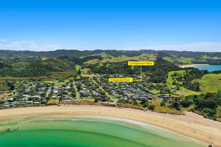 8 & 10 Edgewater Place Matapouri_16