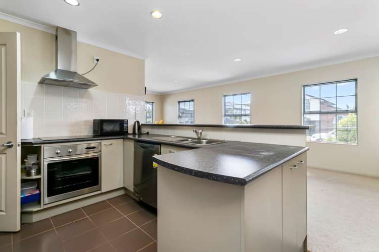 3 Waterbury Place Mangere_7