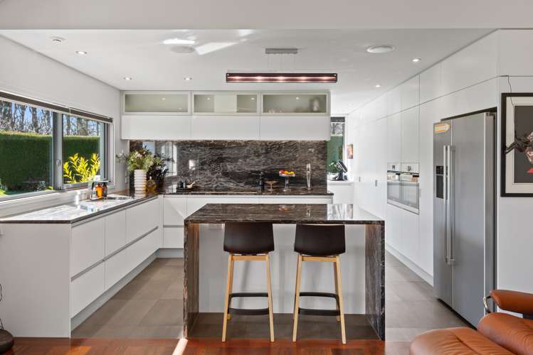 569 Johns Road Harewood_9