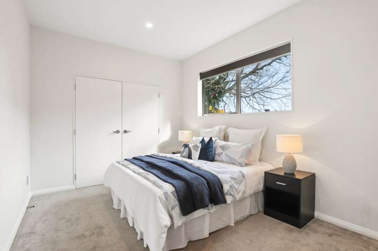 680 Mount Albert Road Royal Oak_17