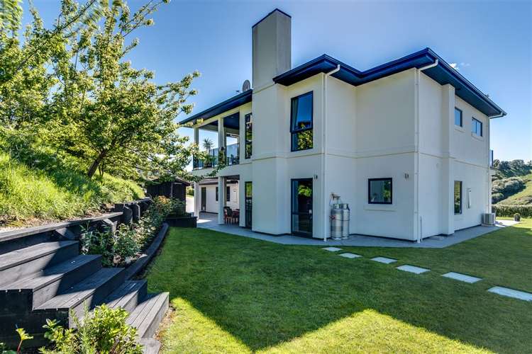 10 Outlook Terrace Taradale_22