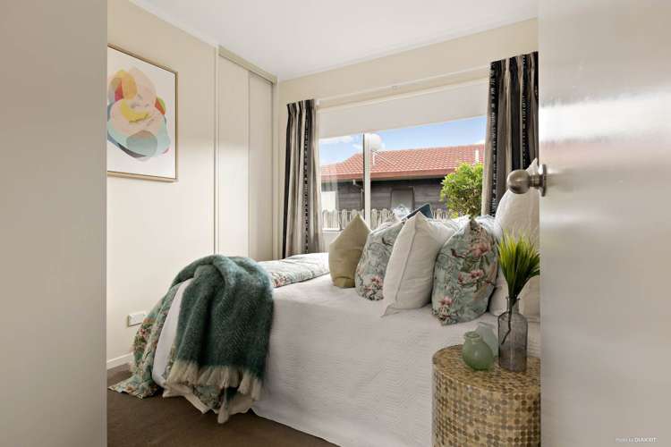 1 Midvale Place Pakuranga Heights_9