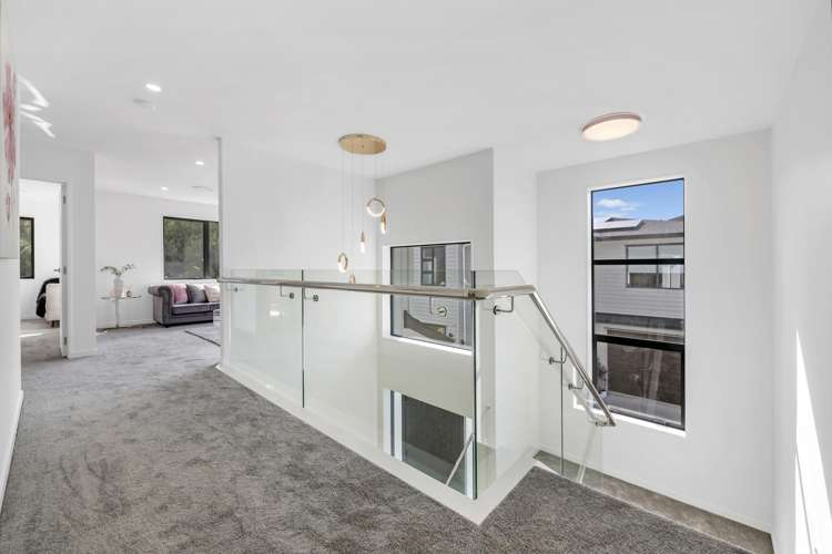 8 Hing Street Flat Bush_20