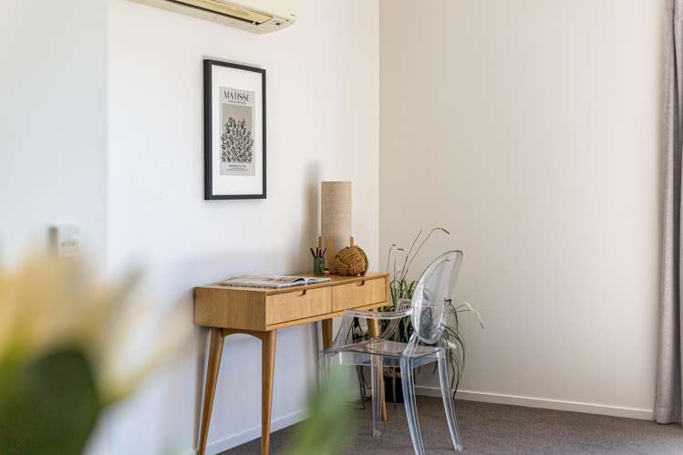 4 Marina View Paremata_8