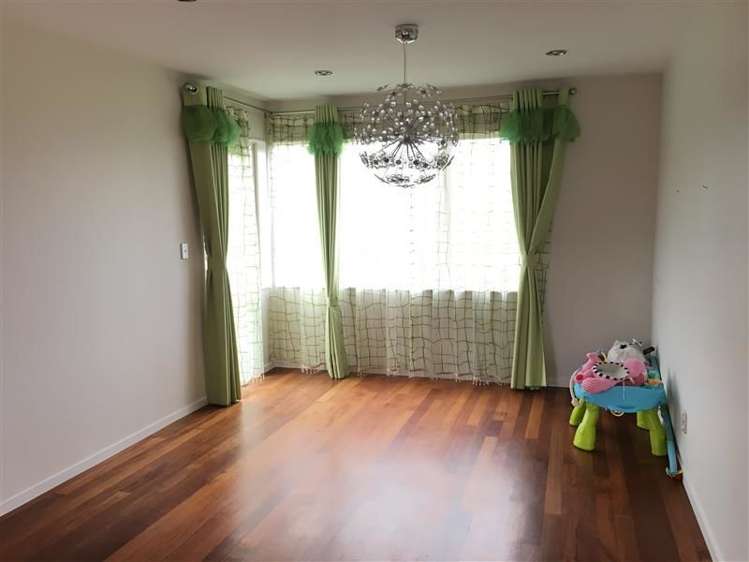 8 Lakeridge Close Northcross_2