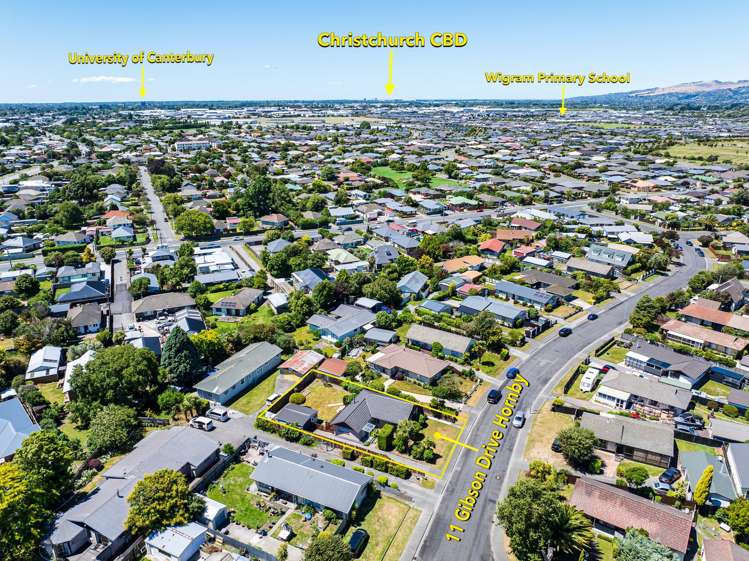 11 Gibson Drive Hornby_23