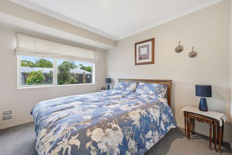 5 Newton Place Amberley_13