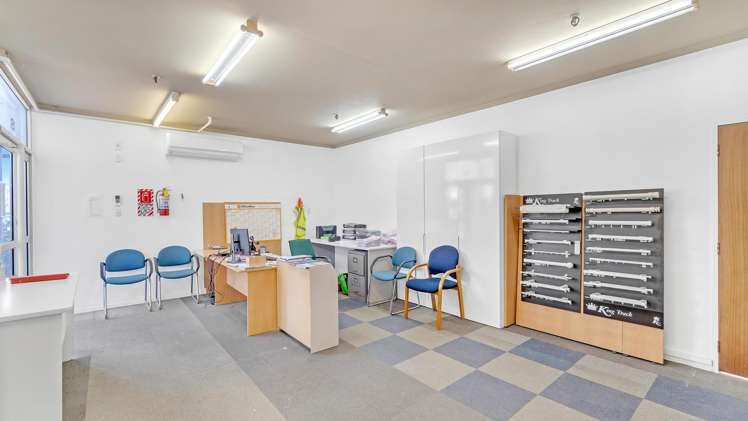 181 Maces Road Bromley_13