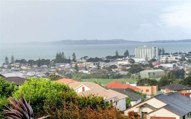 7 Montcalm Close Orewa_2