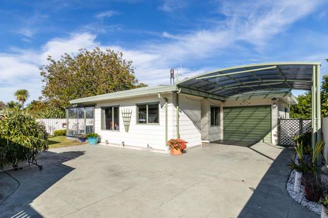 Easy Family Living Awaits In Greenmeadows
