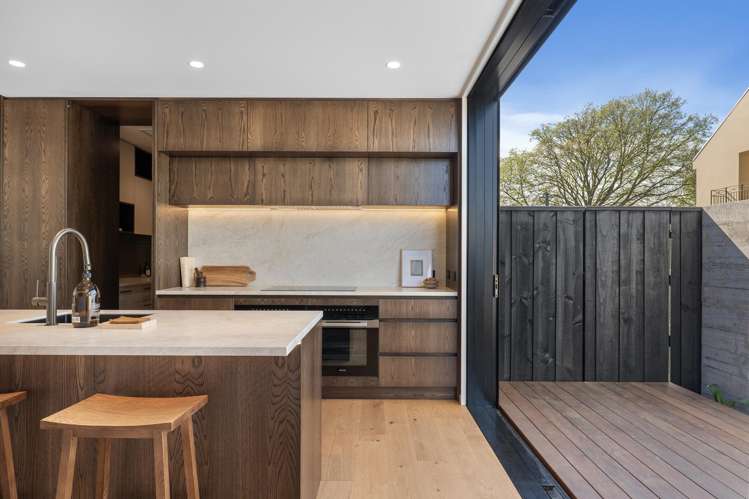 1/36 Tui Street Fendalton_11