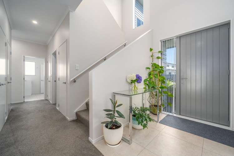 5 Crompton Avenue Churton Park_3