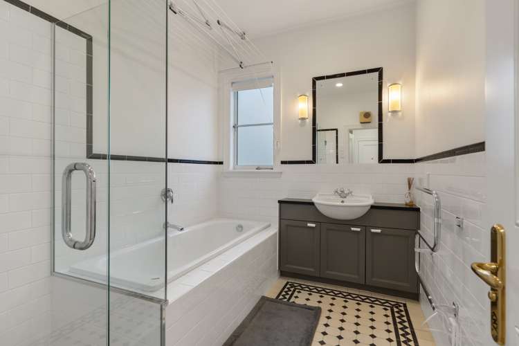 1t George Street Newmarket_15