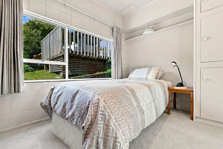 46 Kia Ora Road Beach Haven_31